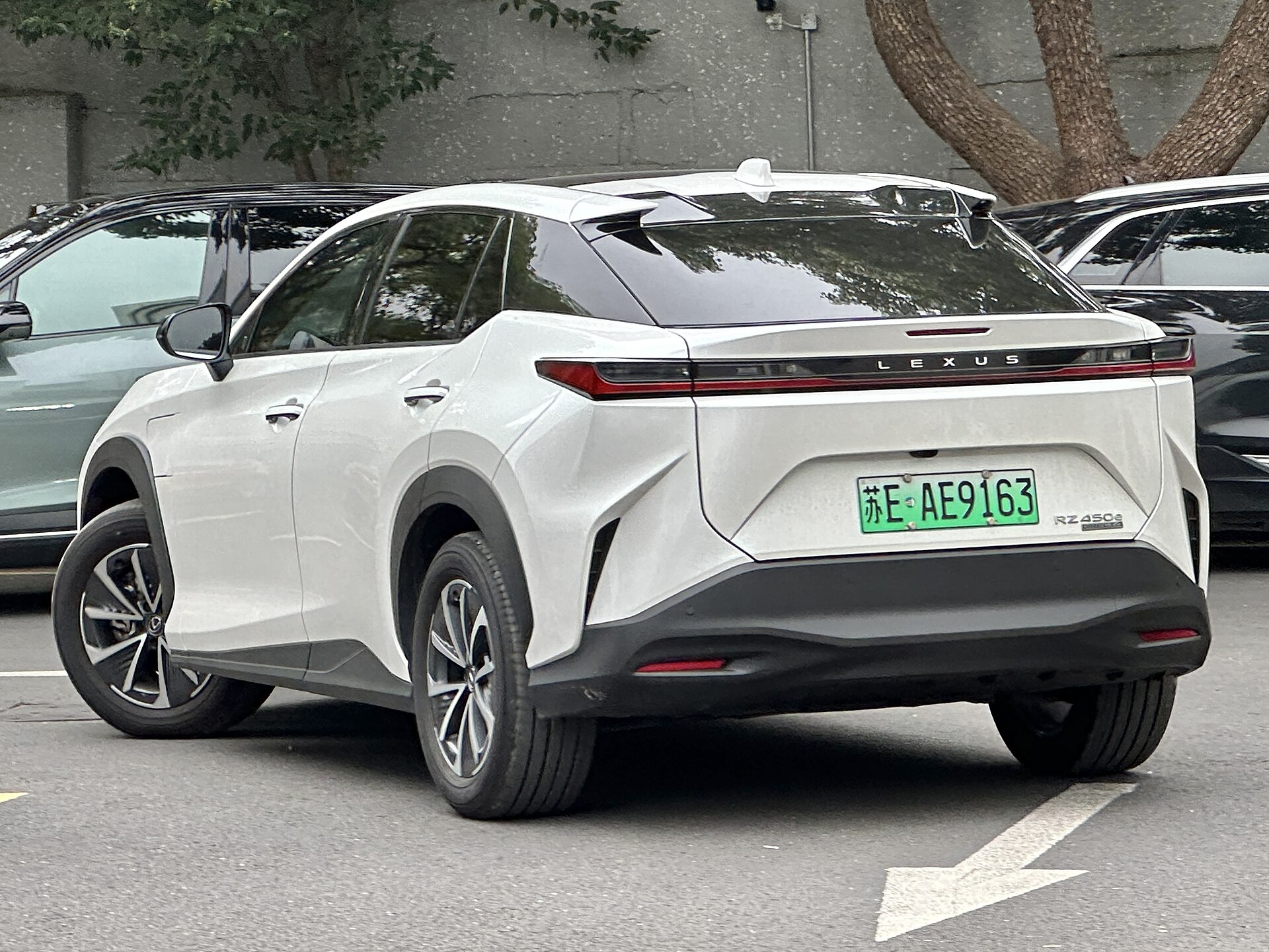 LEXUS RZ
