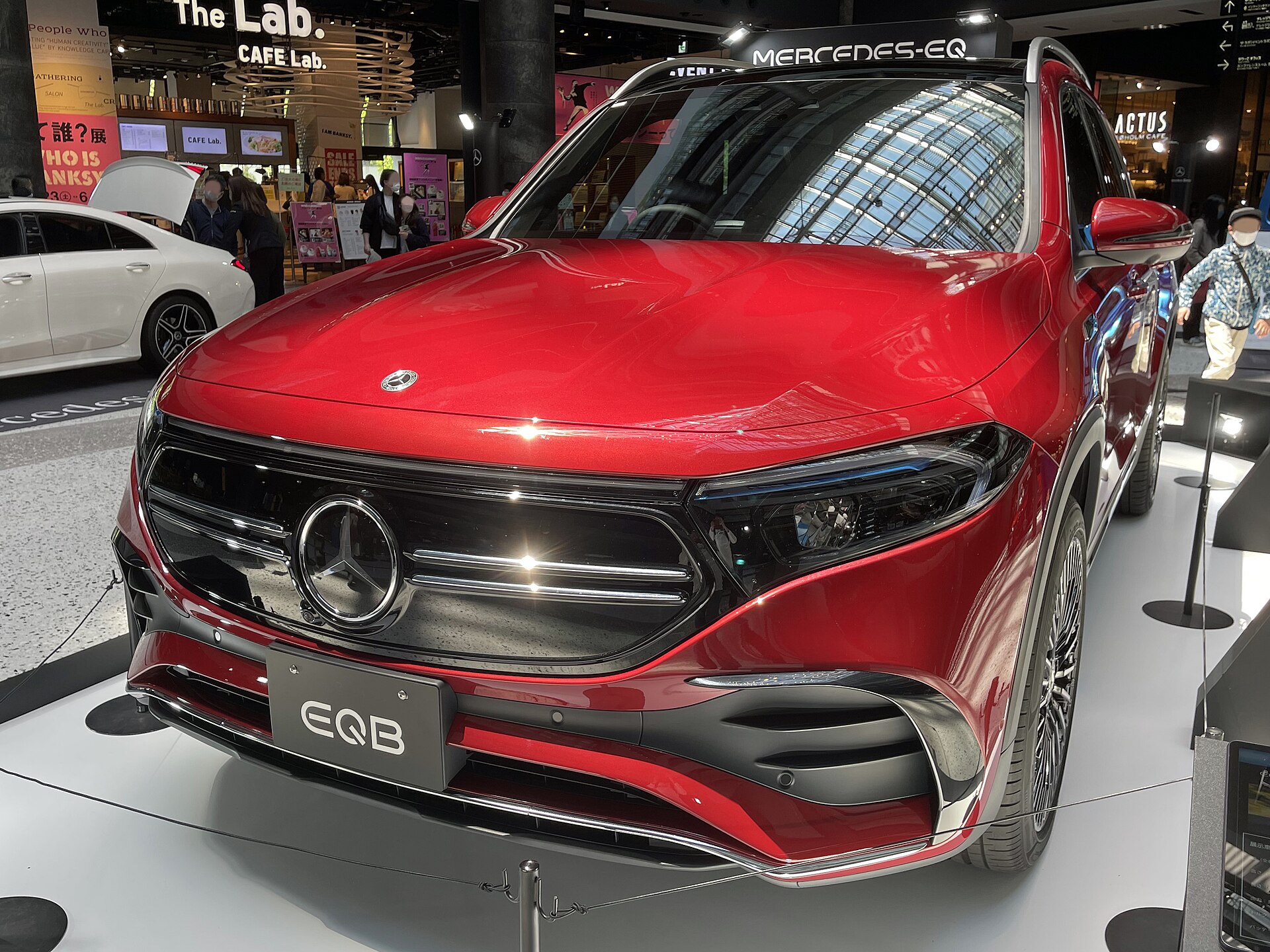 MERCEDES-BENZ EQB